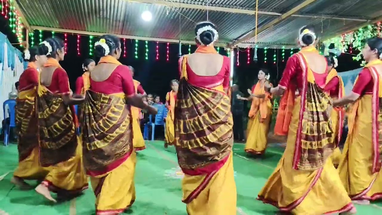 ಪಂಚರತಿ ಭಜನಾ ಮಂಡಳಿ ಅರಸಮ್ಮ ಕಾನು ಅರಾಡಿ ಅಲ್ಲಿ ಬೆಂಡ್ ಸೆಟ್ ಕುಣಿತ ಭಜನೆ 