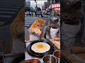 Jab aapki billi aapse zyada talent ho... 😂 Dekhiye kaise in dono ne milkar banaya perfect breakfast!
