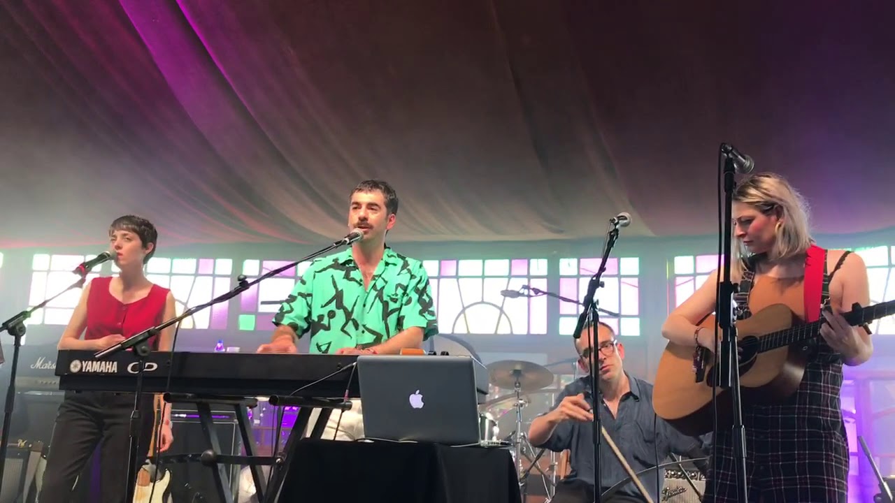 EVRIPIDIS AND HIS TRAGEDIES - The book of love (directo @Primavera Sound) (1-6-2019)
