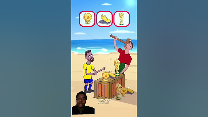 Ronaldo playing with Messi and...رونالدو يلعب مع ميسي #footballmemes