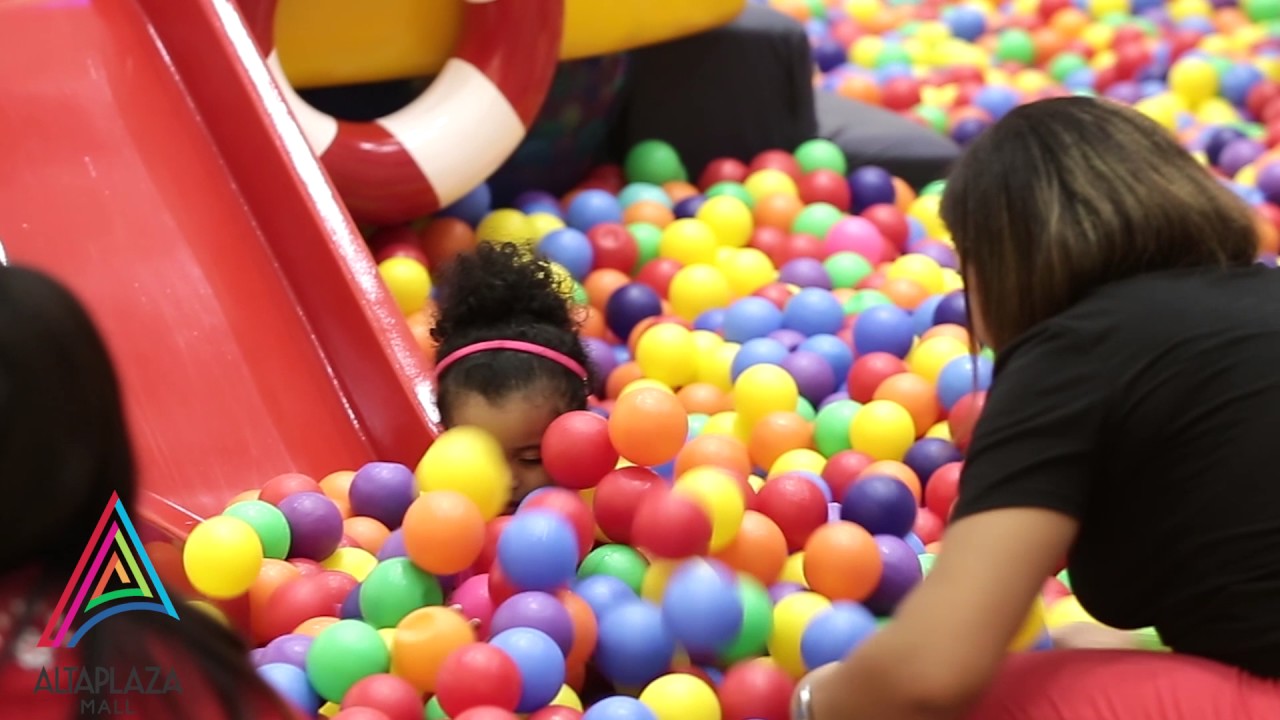 Mar de Pelotas en Alta Plaza