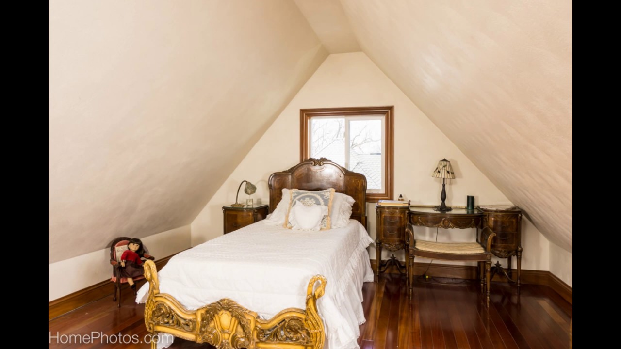 Victorian Masterpiece Home For Sale in Delavan, IL