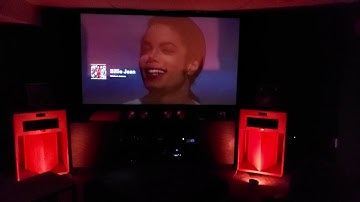 Klipsch Lascala playing Billie Jean.