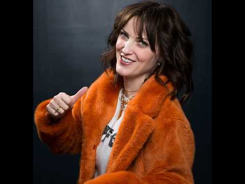Will The Customer Service Small Talk Never End? (Jen Kirkman)