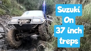 Suzuki on 37s recovery car!