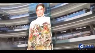 Transparent LED screen hanging like a curtain with wires screenshot 4