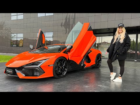 Video: Puolen miljoonan dollarin Lamborghini Superveloce Roadster on lopulta täällä