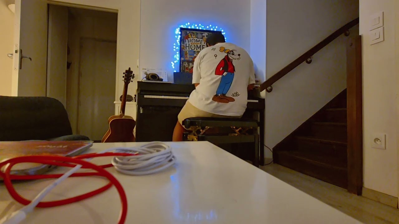 Solo piano | Free Jazz Improvisation | Late night session