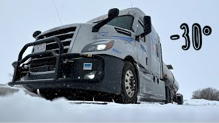 Prime Inc winter driving tips | 1st MASSIVE snow storm SEMI TRUCKS in the ditch off the highway