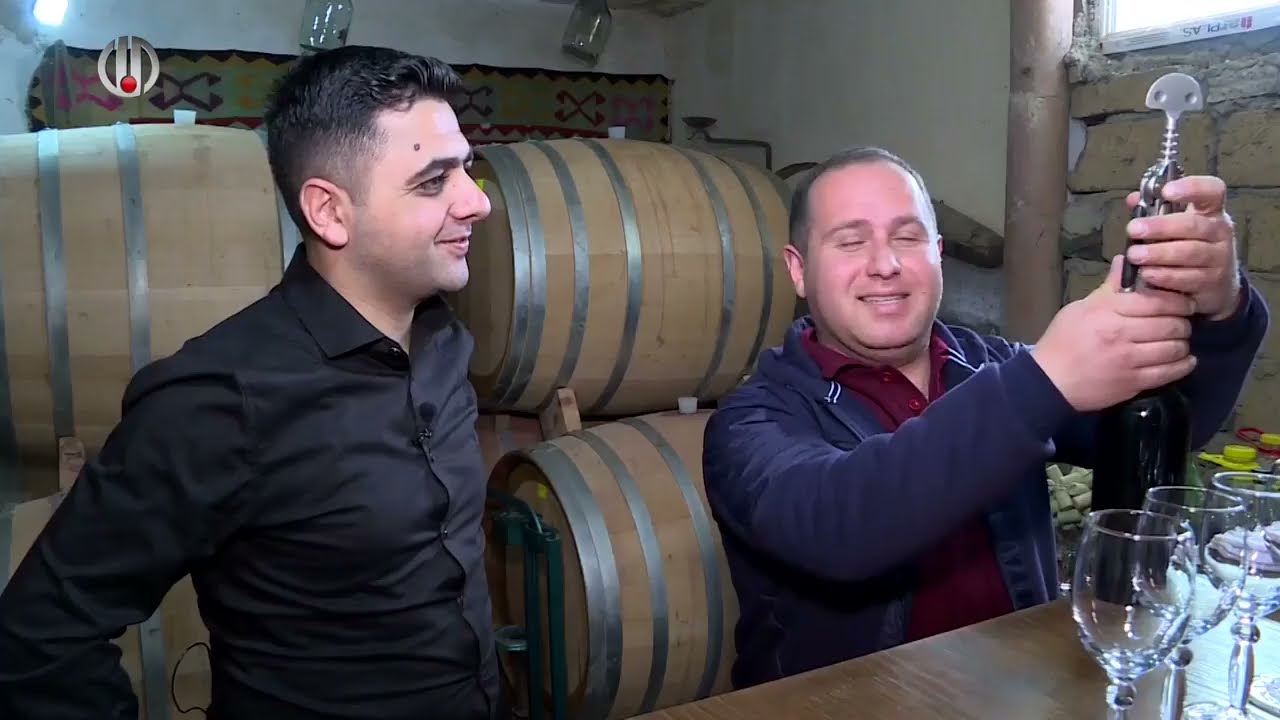 ՄԵՆՔ ԵՆՔ, ՄԵՐ ՍԱՐԵՐԸ   ՓՈՔՐ ՎԵԴԻ   MENQ ENQ, MER SARER@  POQR VEDI