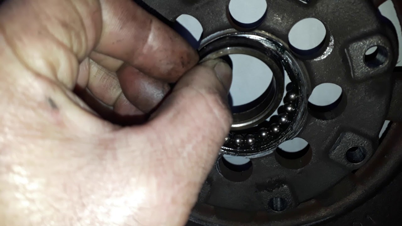 Repair of Worn Dual Mass Flywheel YouTube
