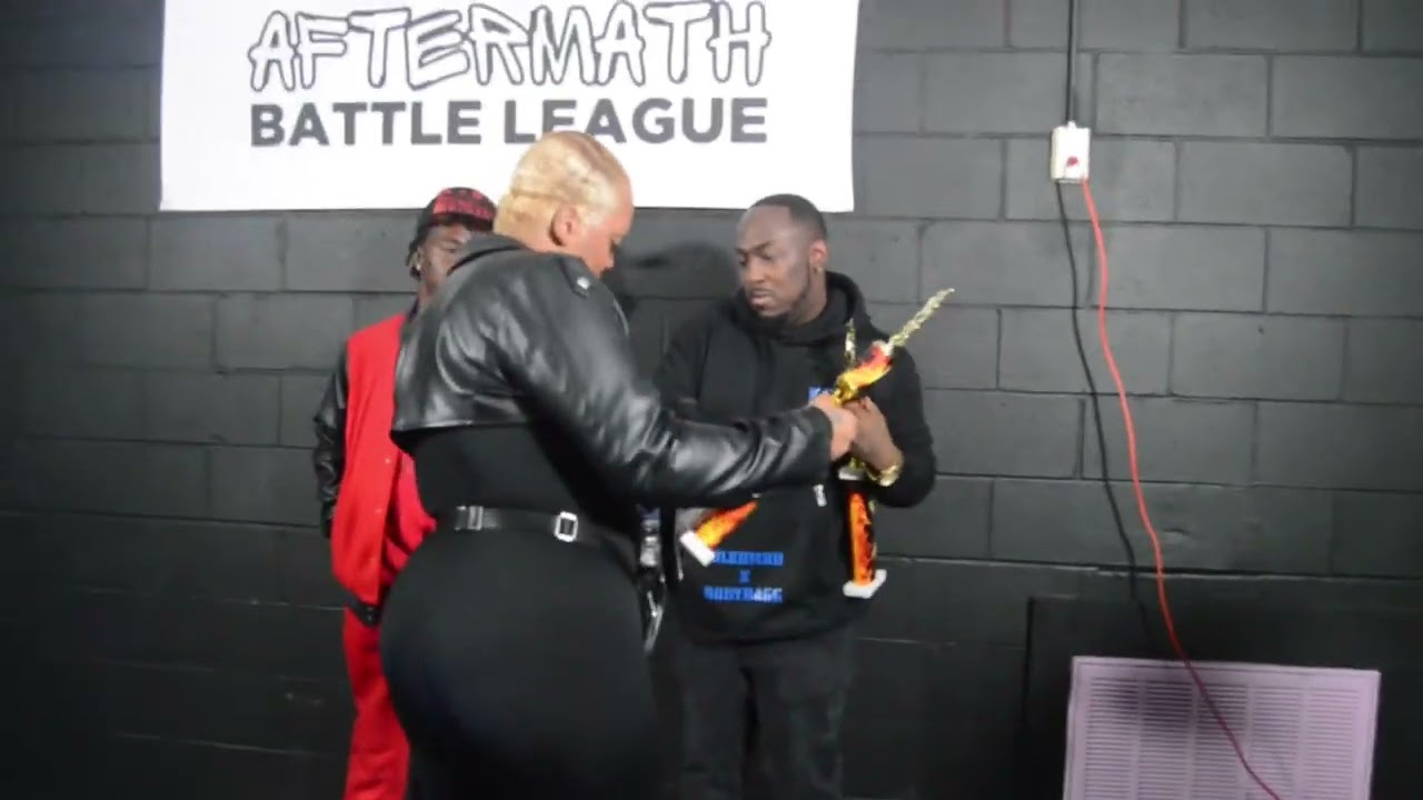 Shooney Da Rapper Wins Round and battle of night with Junior 2 Times