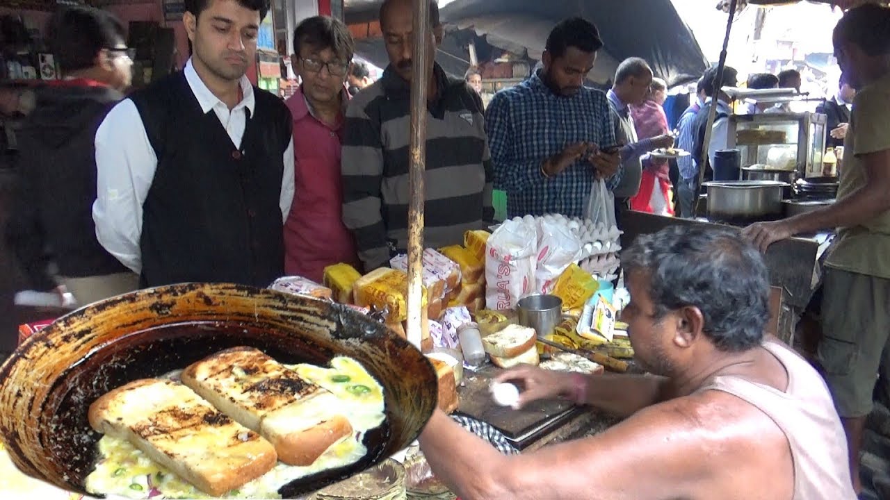 Butter Toast @ 16 rs & Egg Toast @ 18 rs & Boil Egg @ 10 rs | Best Healthy Kolkata Street Food | Indian Food Loves You