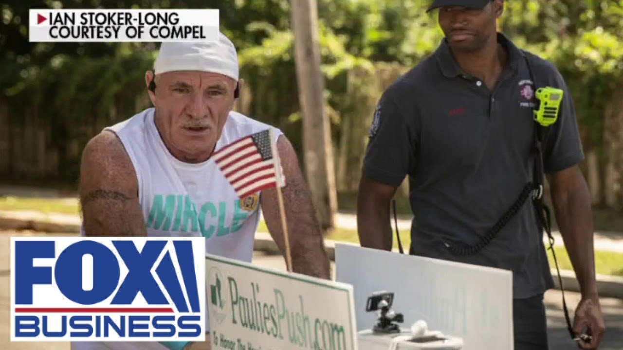 Retied flight attendant pays tribute to fallen colleagues