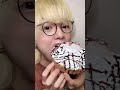 やっすいタルトに大量の生クリームぶちかけまくってみた