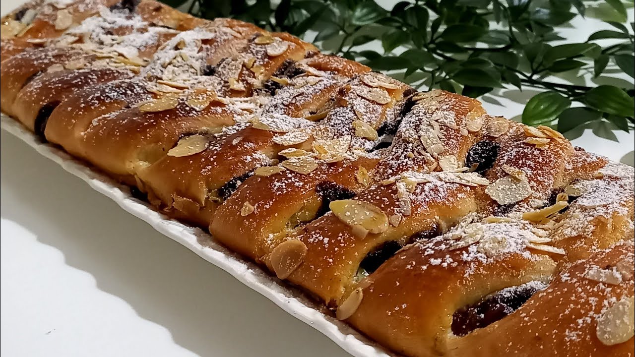 بريوش على شكل ضفيرة محشو بالكريم باتسيير والشكلاط