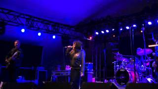 X- The World's a Mess; It's in My Kiss- Voodoo Music Festival