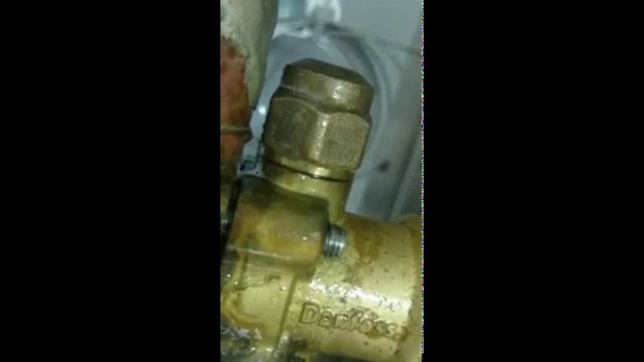 Leaking expansion valve YouTube