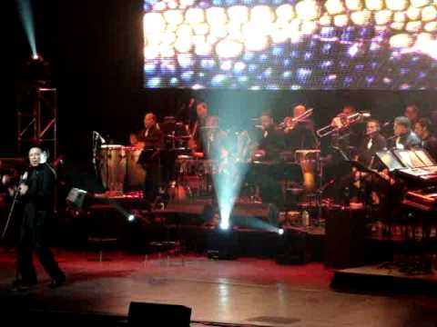 Ruben Blades Lehman College 2-26-11 "Camaleon"