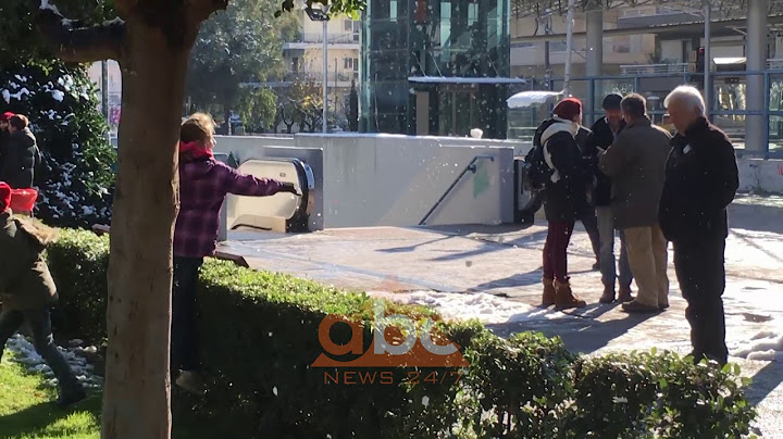 Moti i keq ne Greqi, reshje te dendura bore dhe ne Athine | Abc News Albania