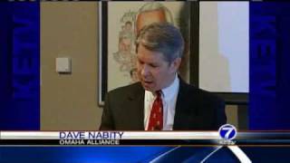 Group Urges City To Reject Police Union Contract