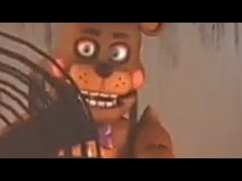 Por que o nome desta animatronic é Left (esquerda)? Porque é uma versão  alternativa de Rockstar Freddy Porque ela segura o microfone na mão  esquerda Porque ela é petista - iFunny Brazil