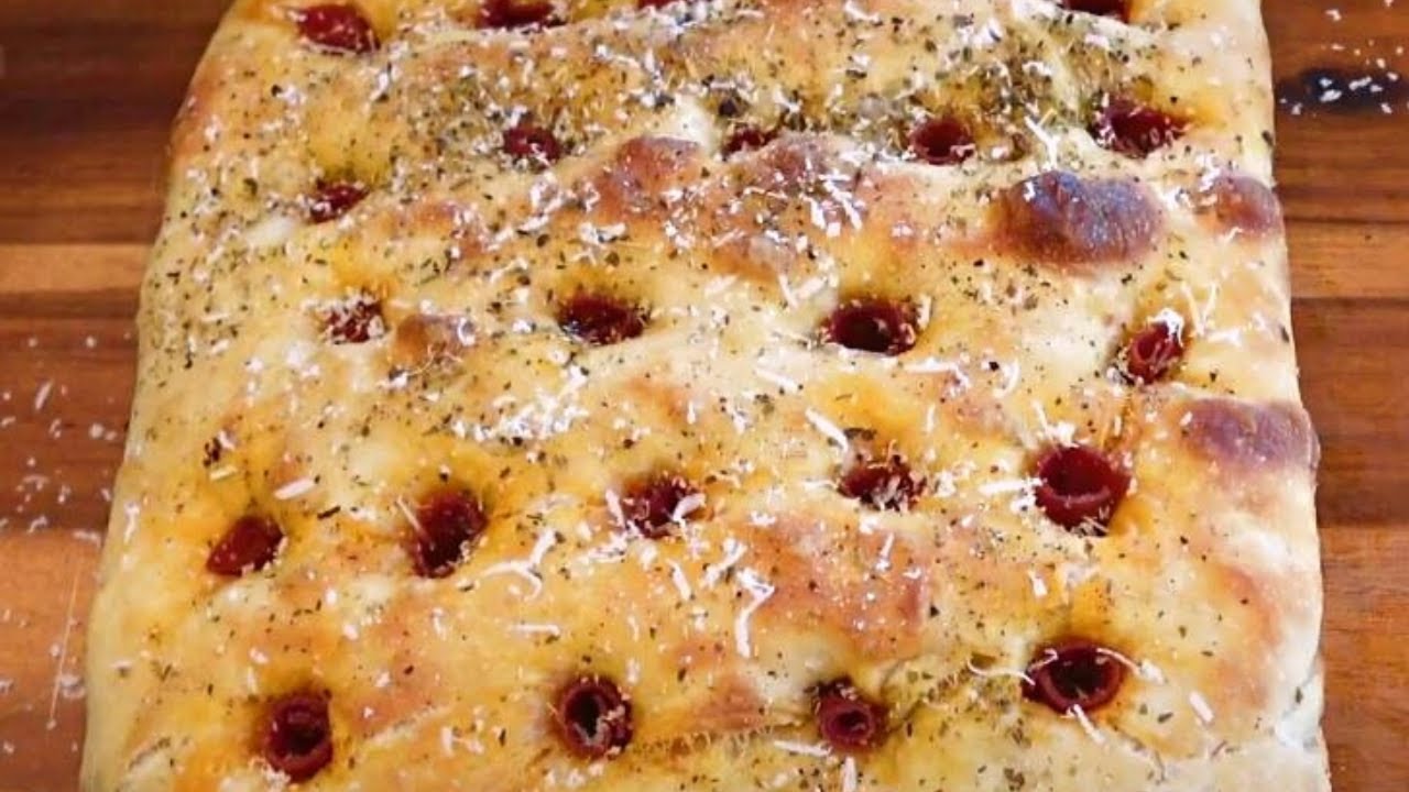 Holiday Pepperoni Focaccia Bread 🍞 Crispy Crust 🍞 Easy Recipe YouTube