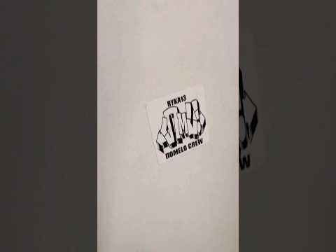 Стикербомбинг в метро #stickerbombing #graffiti #граффити #стикеры #пмl #shorts #стикербомбинг