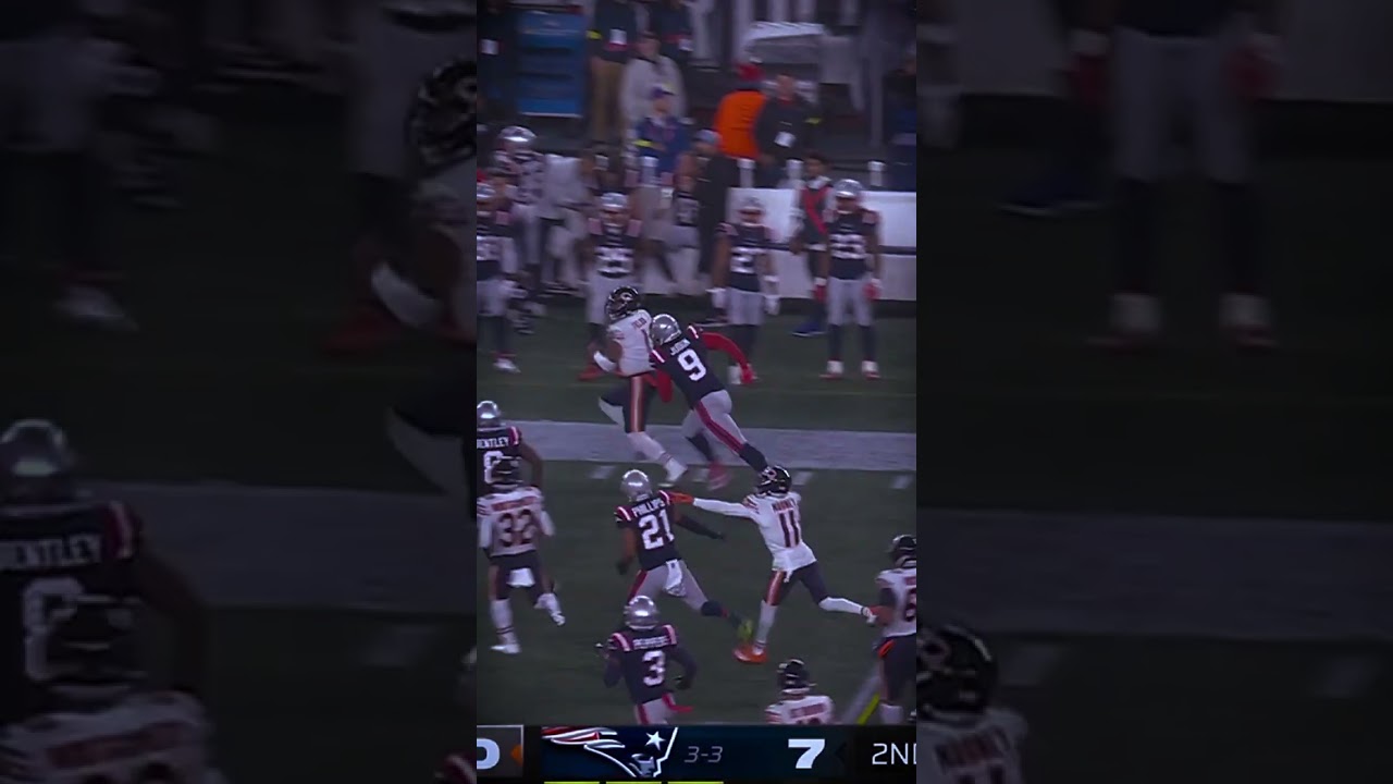 Justin Fields Makes Plays (2022 Highlights)