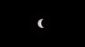 99.1 % solar eclipse time-lapse, March 20, 2015 – Vik, Iceland