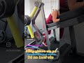 80kg glúteo em pé