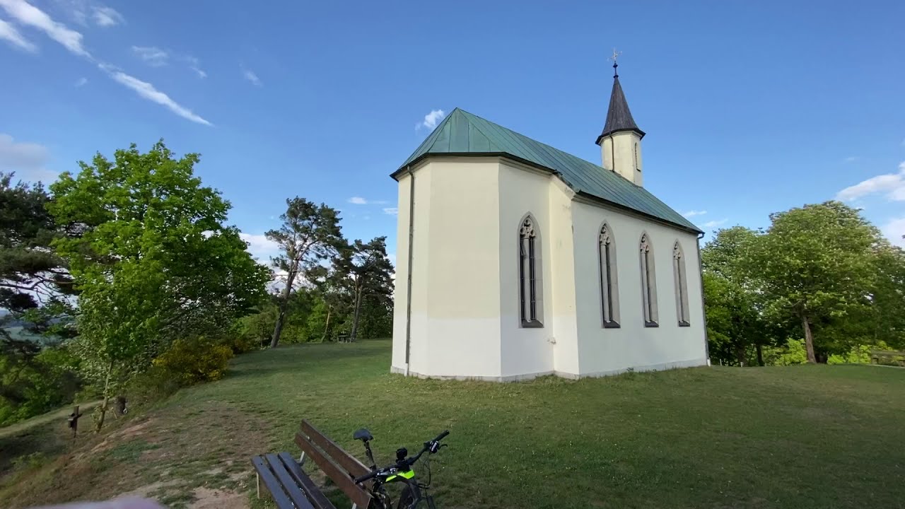 Radtour im Lockdown zum Mönigerberg im Land der Zeugenberge bei Neumarkt am 2. Mai 2020