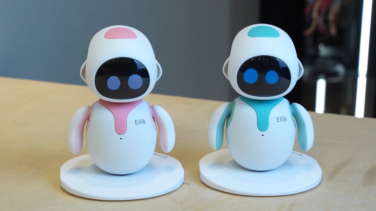 🤖INTRODUCING EILIK, the cutest robot companion for your setup!😍 #ei