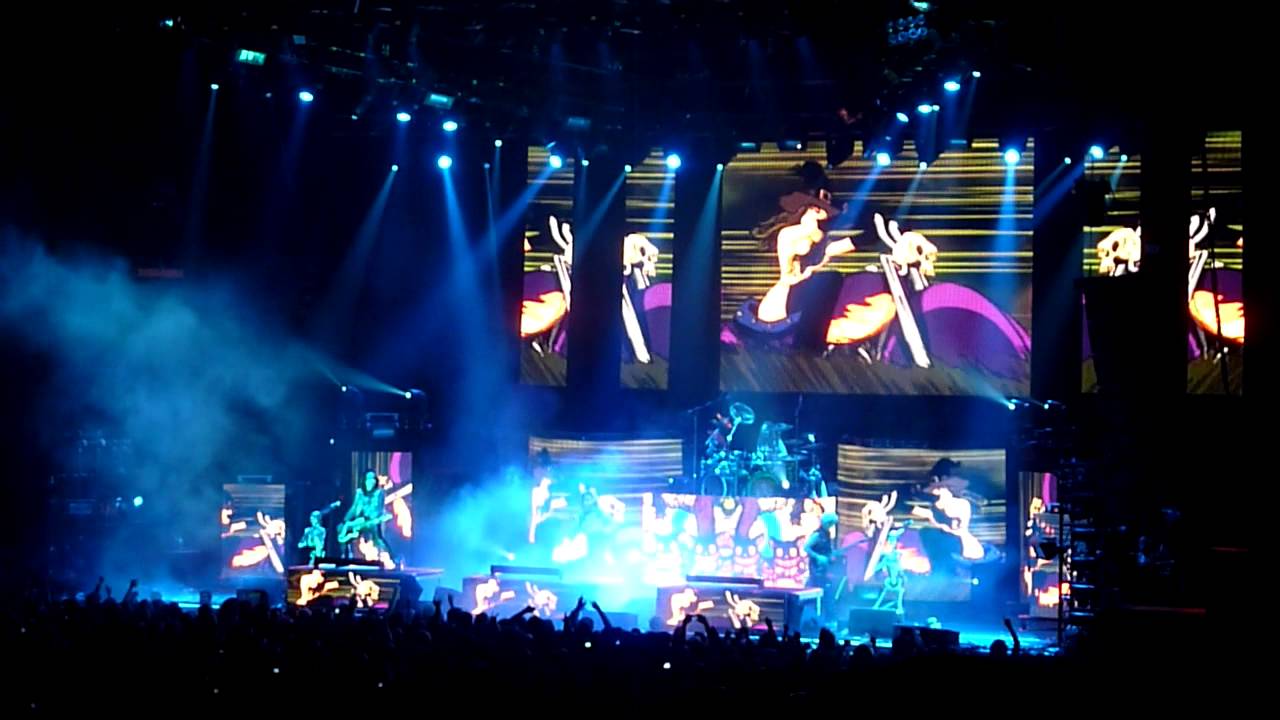 ROB ZOMBIE Ginger Fish Drum Solo/LiveManchester 27/11/12 YouTube