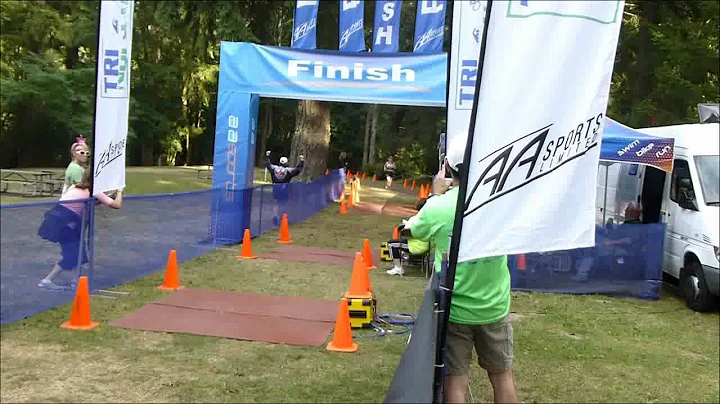 Shaun and Ruth finish their first Half Ironman