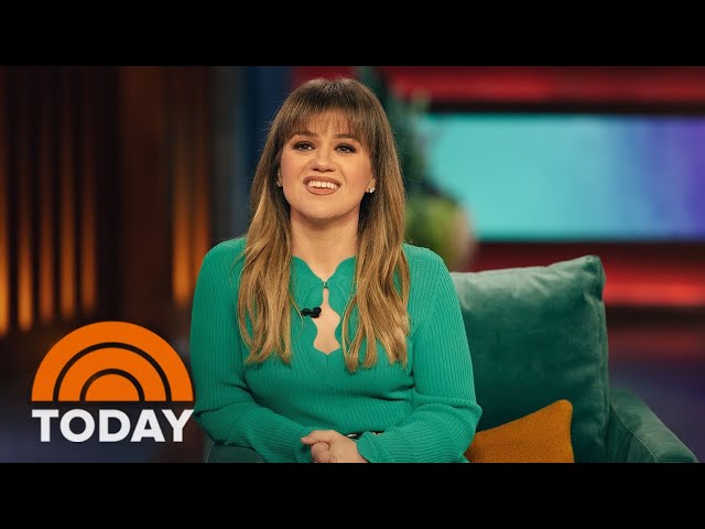 Kelly Clarkson says weight loss is aided by prescription medication