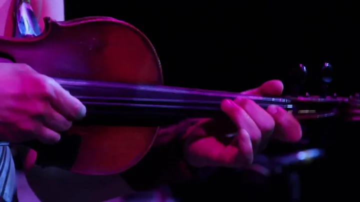 "Birds Fly Away" live at Le Petit Theatre