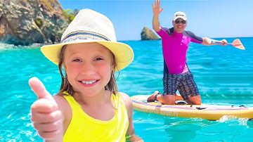 Một ngày tuyệt vời bên bờ biển với Nastya! Những câu chuyện mùa hè về Nastya