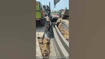 How Slipform Pavers Build Perfect Drains : 40x40cm Concrete Channels in One Pass
