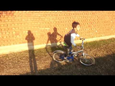 Video: Si e bëni të ligjshme një rrugë me mini biçikleta?