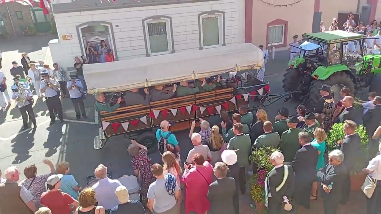 2024 - Gesamte Volmerswerther Schützenparade  am Sonntag