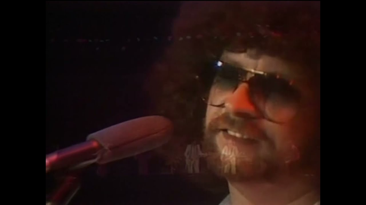 Electric Light Orchestra - Sweet Talkin&#039 Woman (1978)