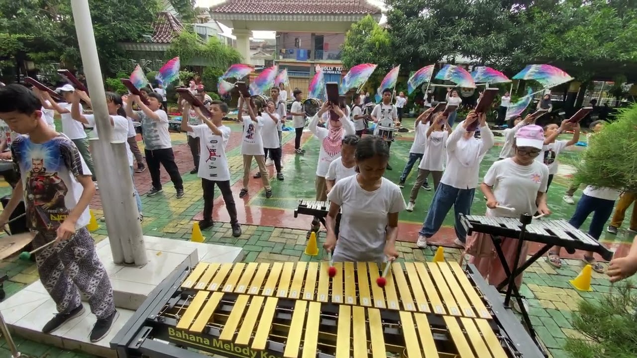 SDN Kebon Jeruk 01 Pirates Of The Caribbean Ekskul Marching Band
