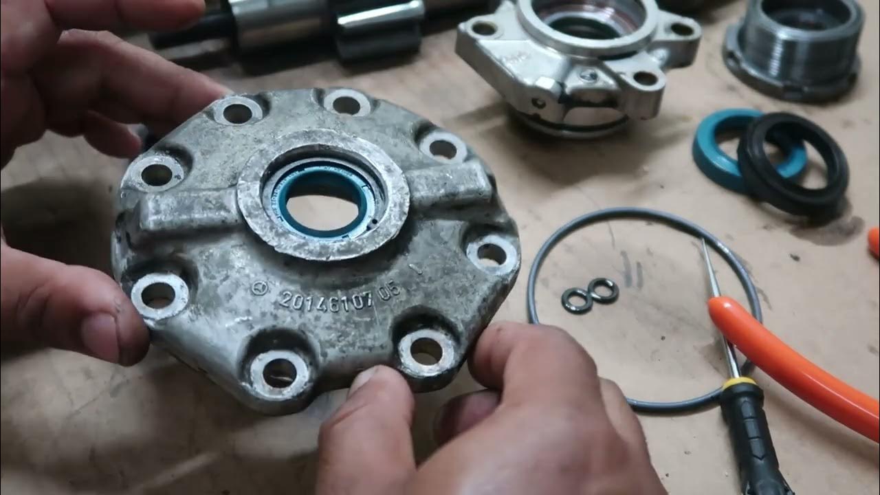 W124 Steering box Rebuild & replace seal kit YouTube