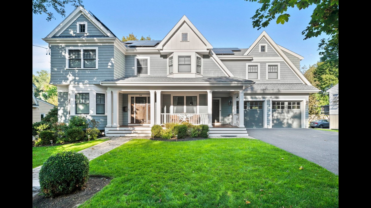 34 Larchmont Avenue, Waban