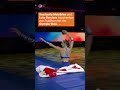 Sie erfreuen die Fans nicht nur mit ihrer Vorstellung! 😅  | sportstudio | #shorts