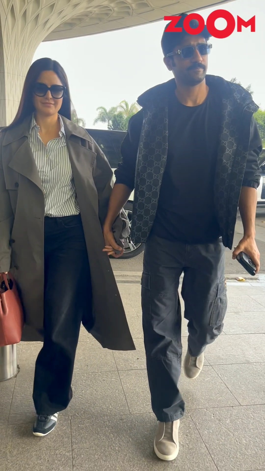 Vicky Kaushal HOLDS Katrina Kaif's hand as they leave for thwir vacay ? #shorts #vickykaushal