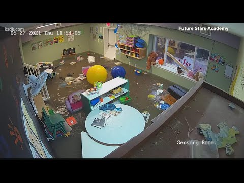 Video shows water burst into Wentzville day care