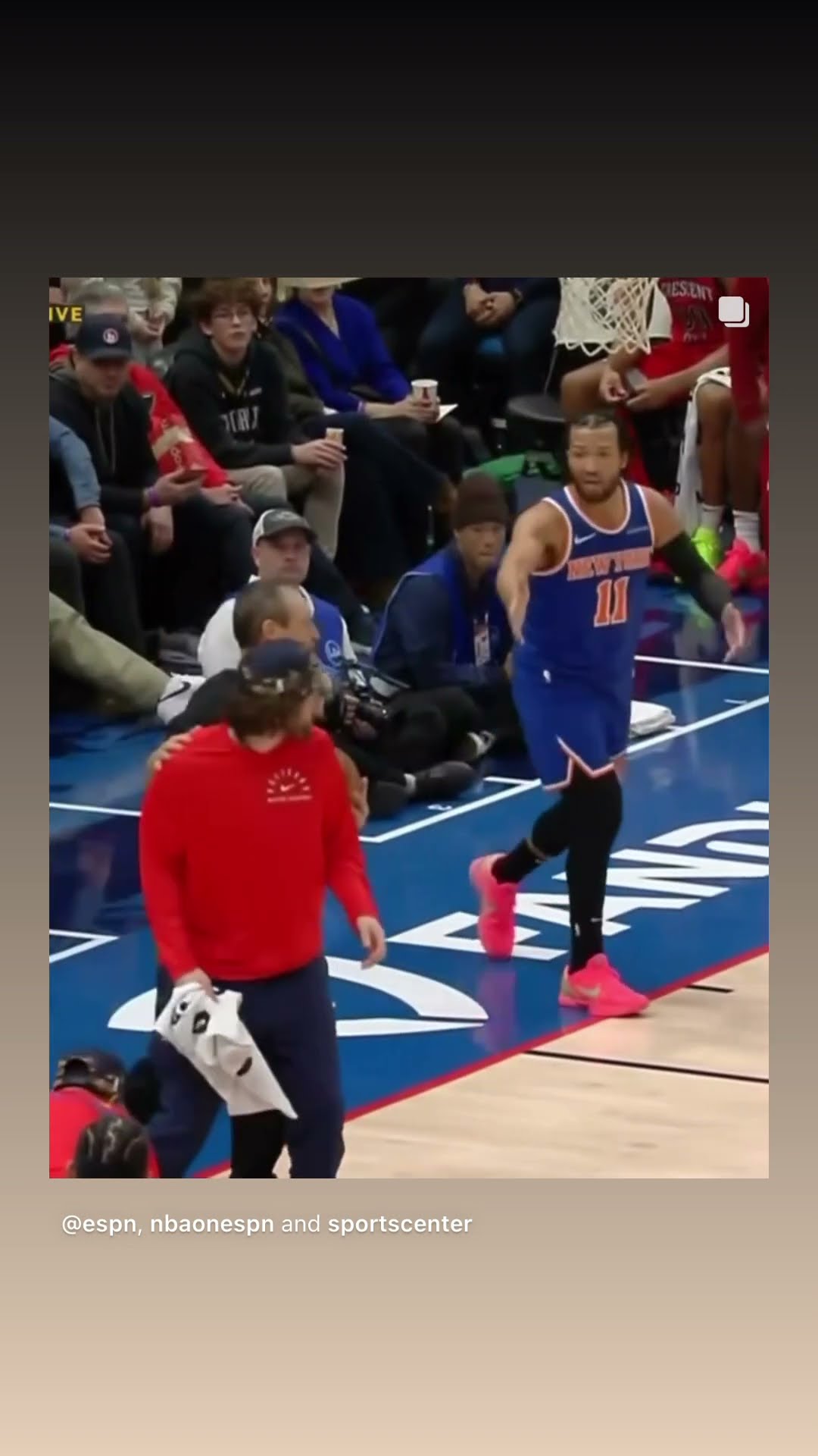 Delay of game #hoodnews #newyorkknicks #jalenbrunson #basketball #omg #how #wow #wtf #sports #bball