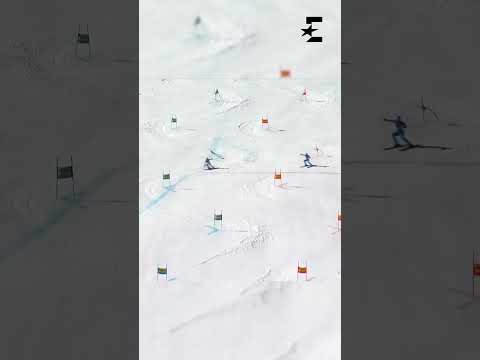 Quel coup dur ! Ce skieur perd ses lunettes en pleine course et commet la faute #shorts #ski
